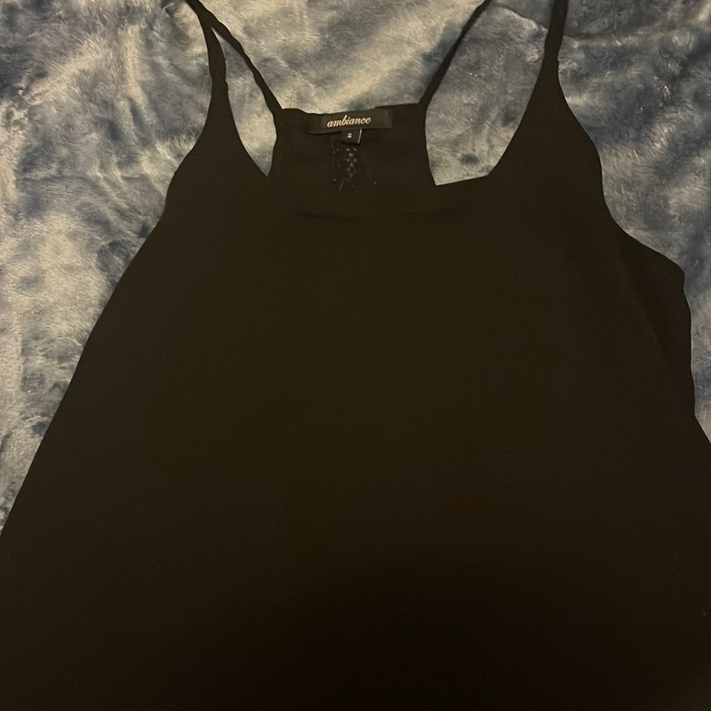 Ambiance cropped flowy tank